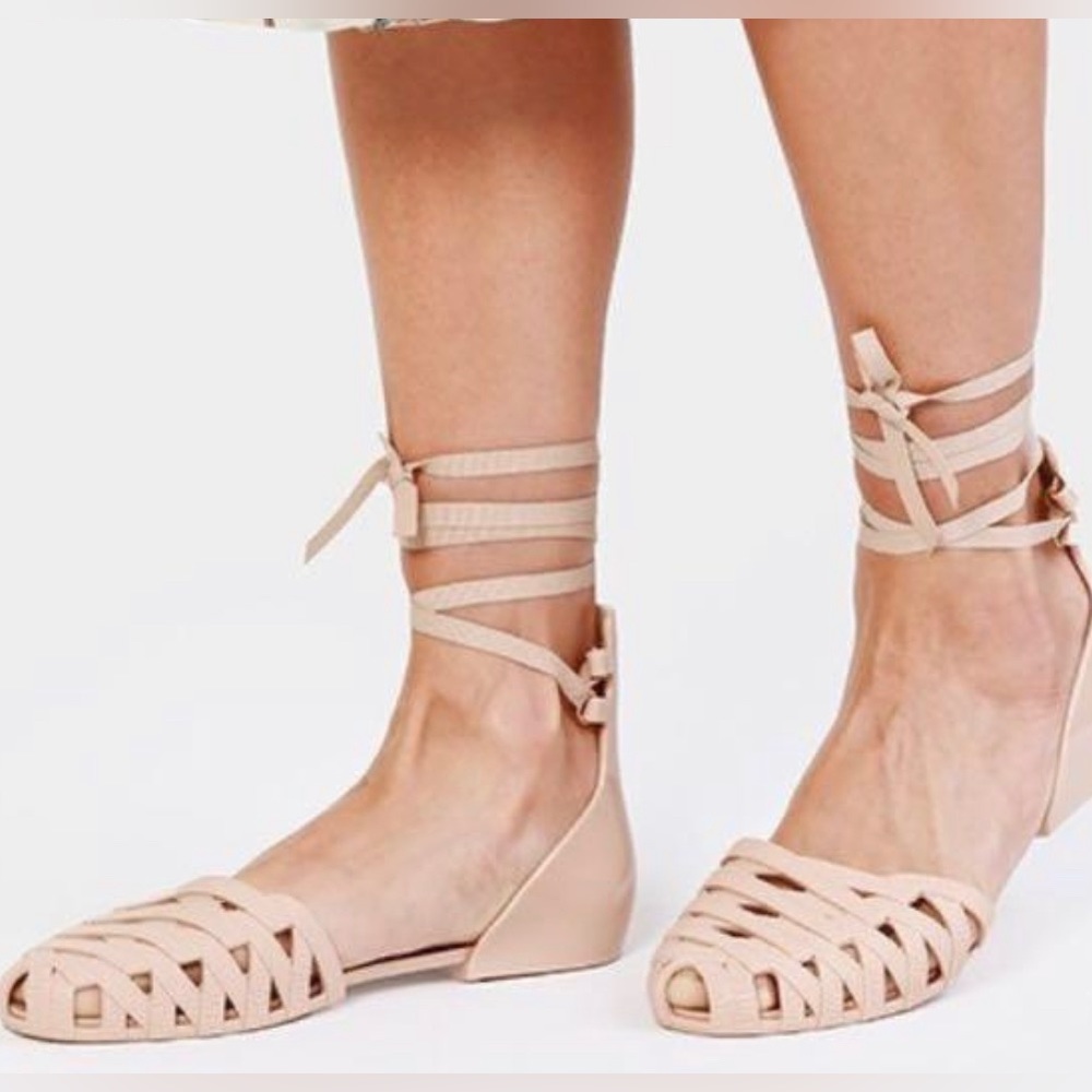 MELISSA JEAN SANDAL + JASON WU